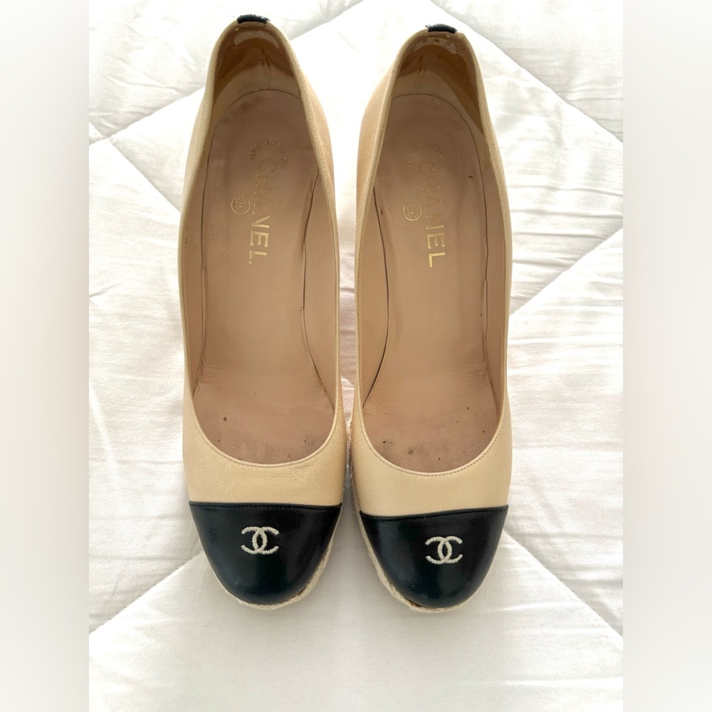 ❗️LAST CHANCE! Chanel Heel Espadrilles 🖤💛